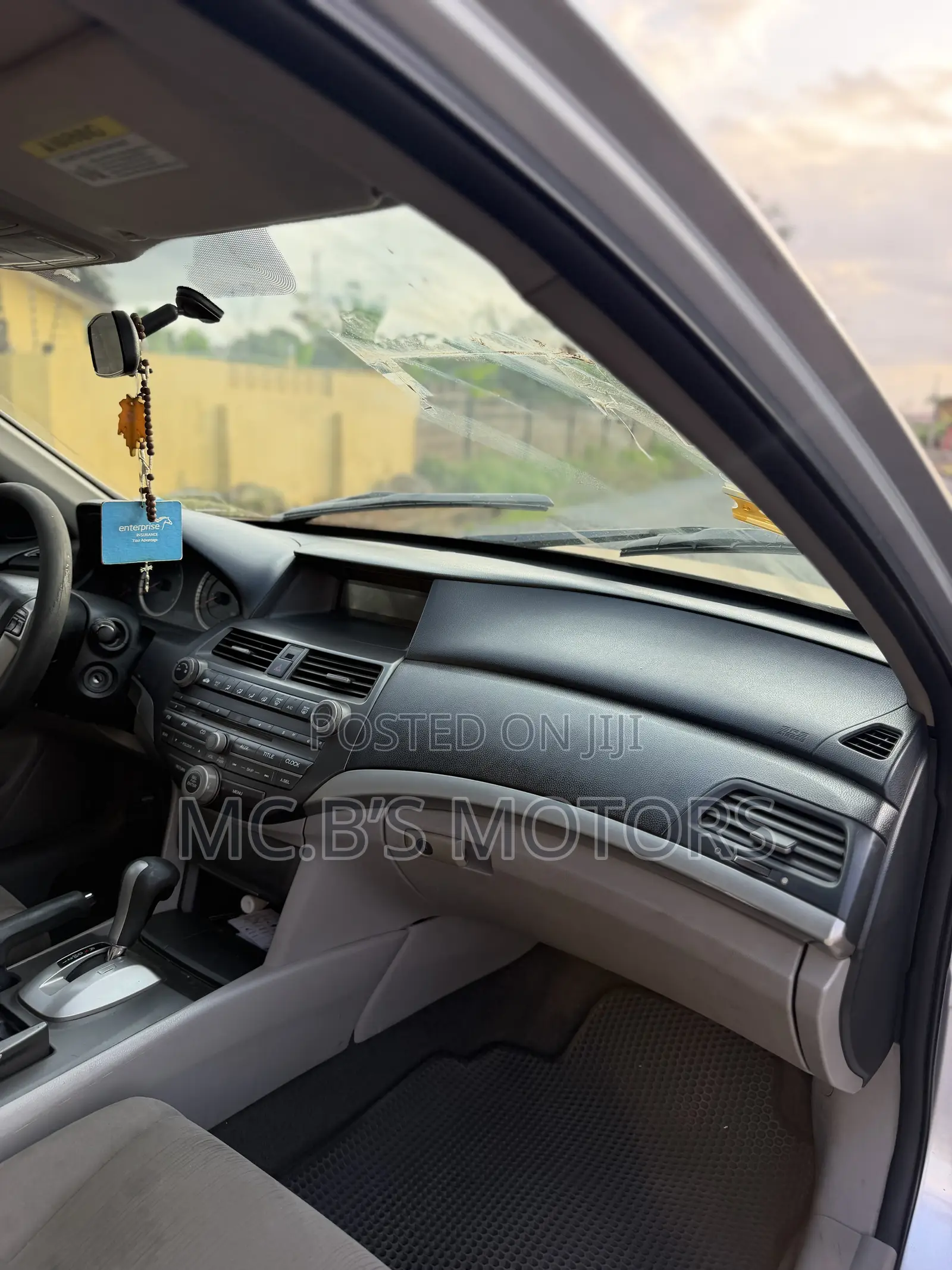 Honda Accord 2012 Silver