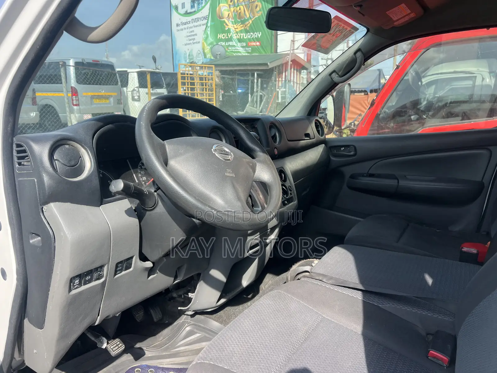 Nissan Caravan (Urvan) 2012 White