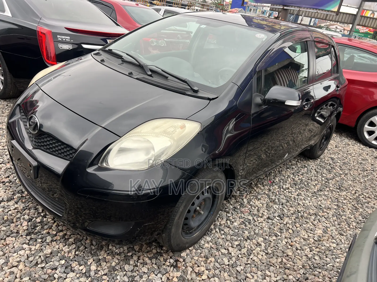 Toyota Vitz 1.0 FWD 5dr 2010 Black