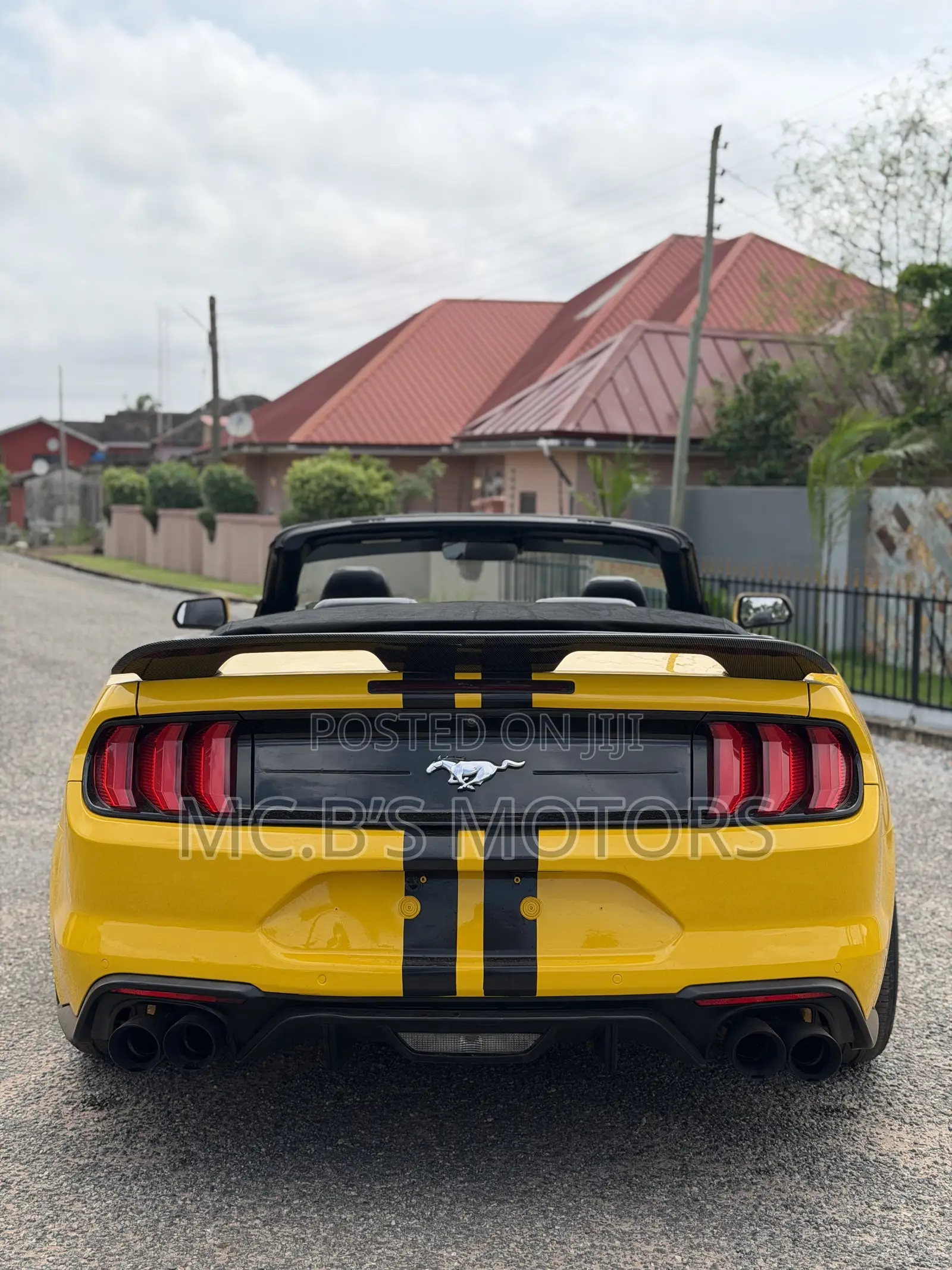 Ford Mustang 2019 Yellow