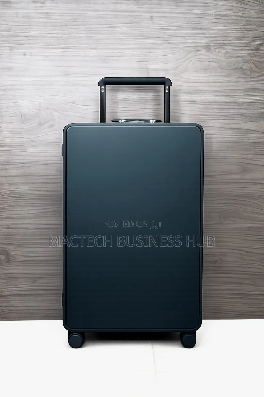 Hard Body Suitcase ( 24 Inches ) Big