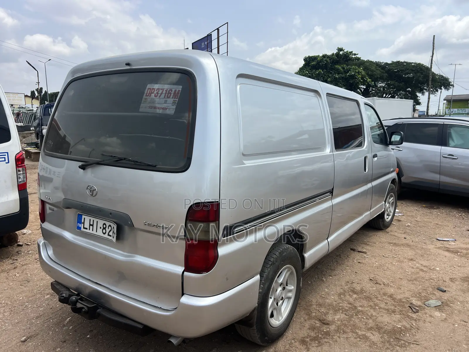 Toyota HiAce 2009 Silver