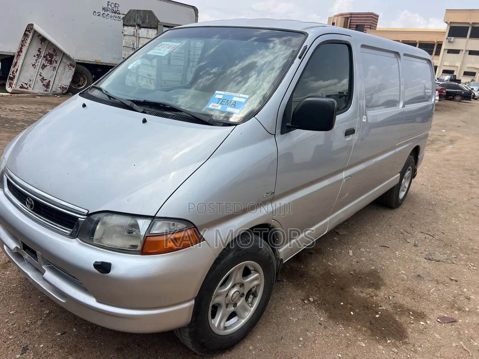 Toyota HiAce 2009 Silver
