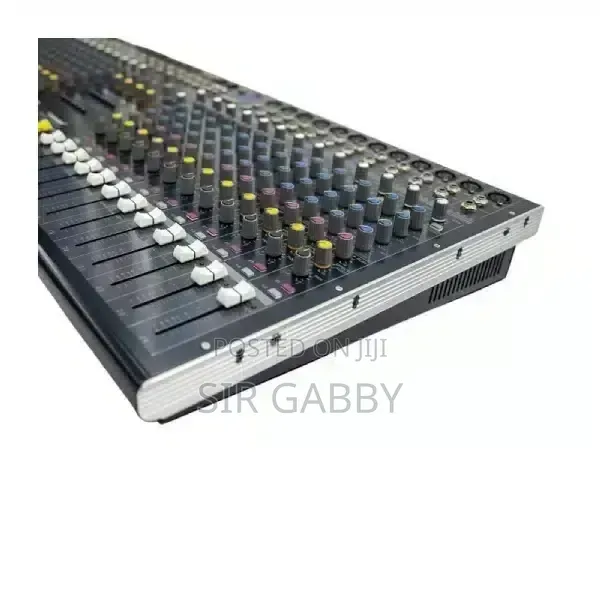 SMX 24 Console Moxer