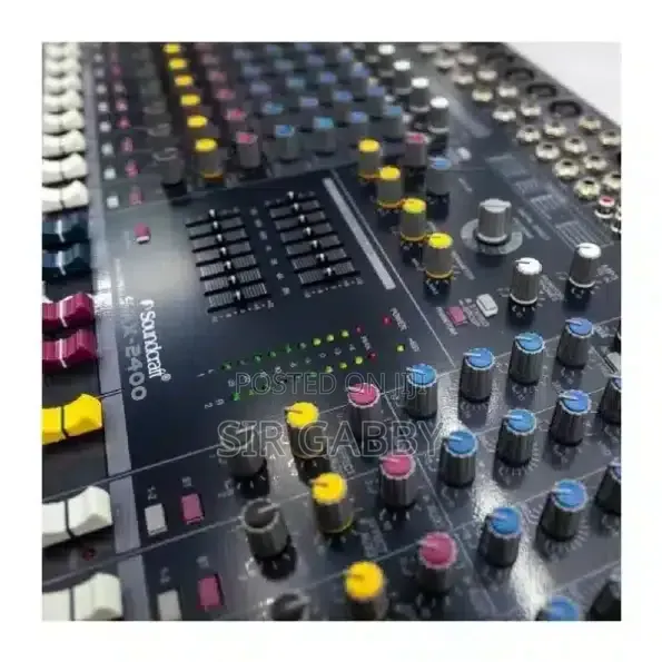 SMX 24 Console Moxer
