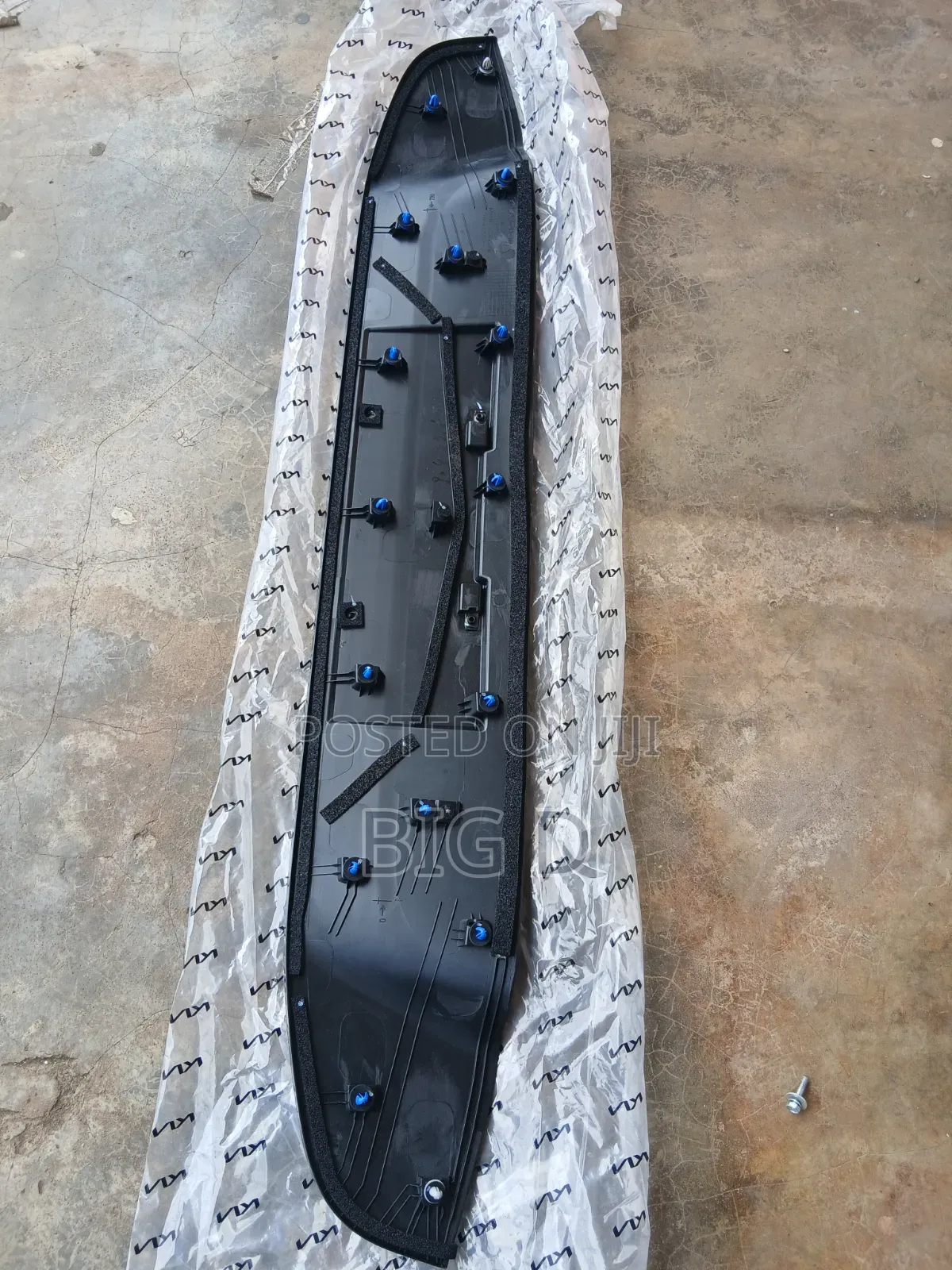 Kia Sportage 2023 , 2024 and 2025 Booth Moulding