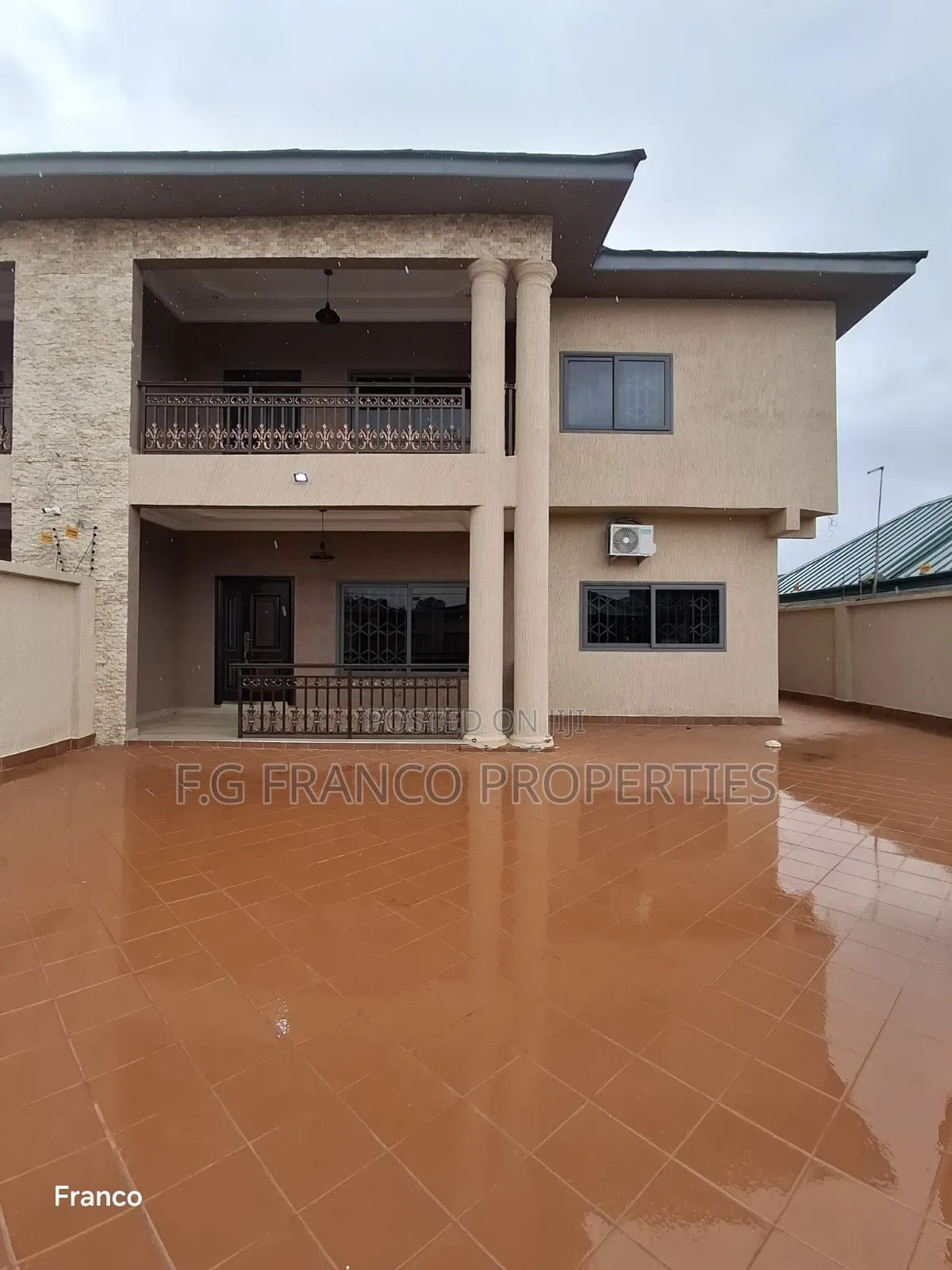 5bdrm House in Kg Franco Properties, Coca Cola for rent