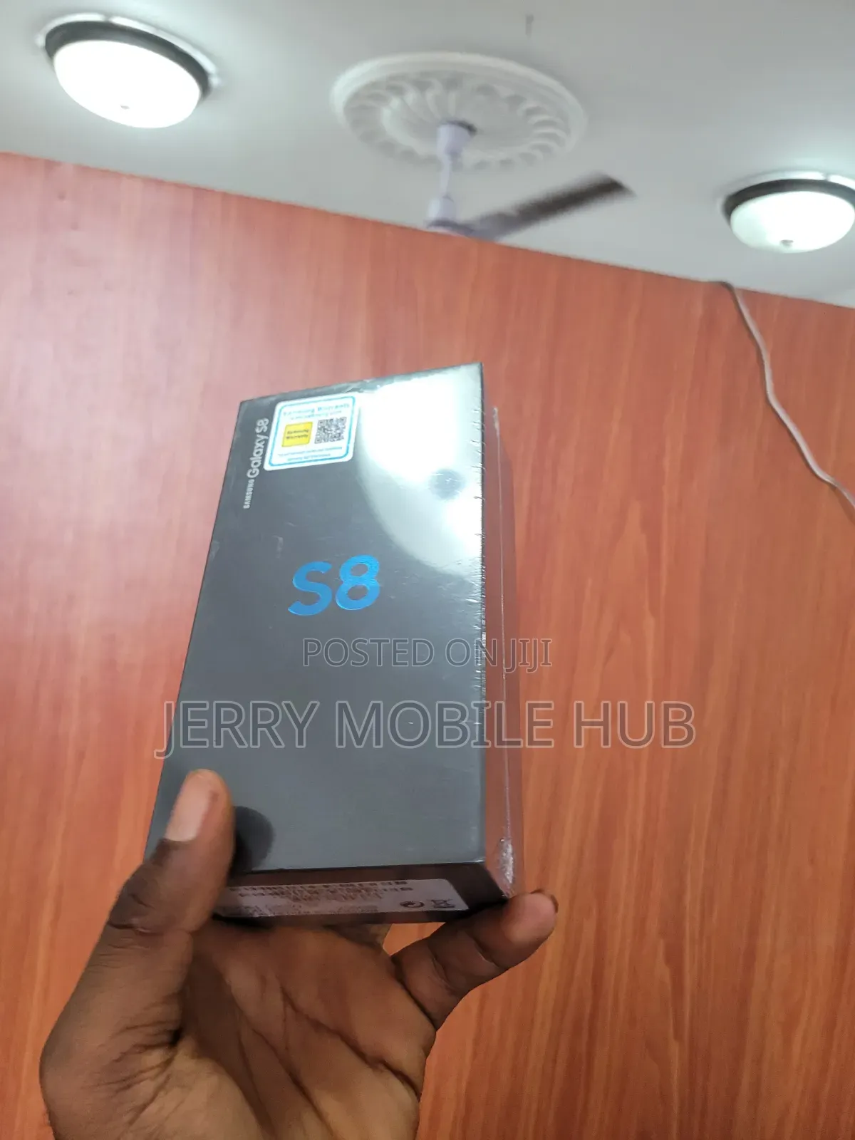 New Samsung Galaxy S8 64 GB Red