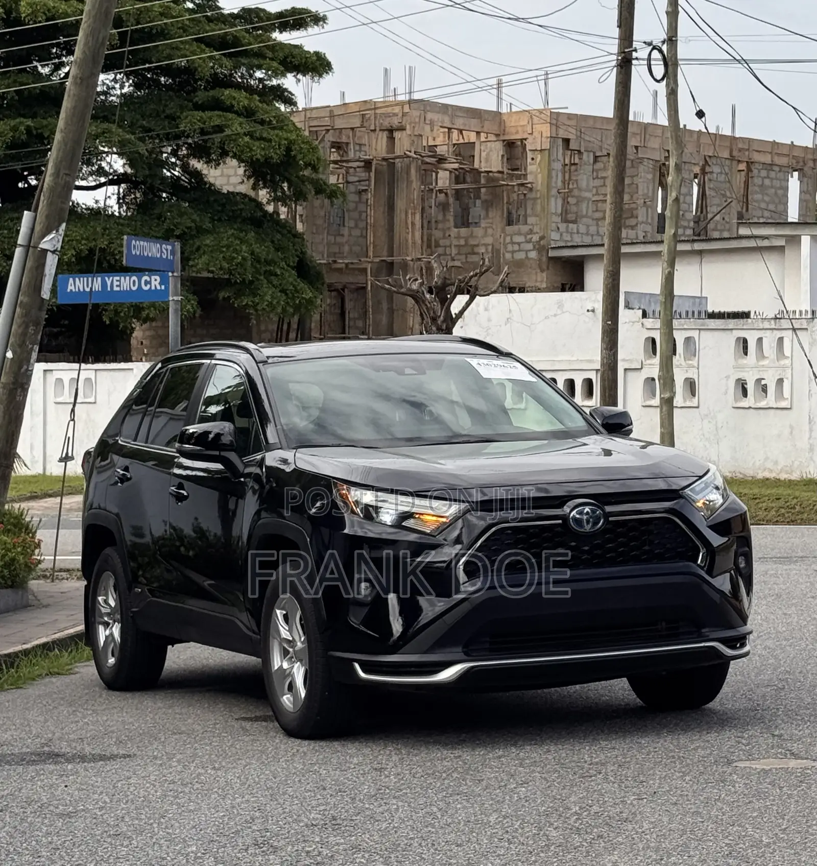Toyota RAV4 Hybrid 2022 Blue