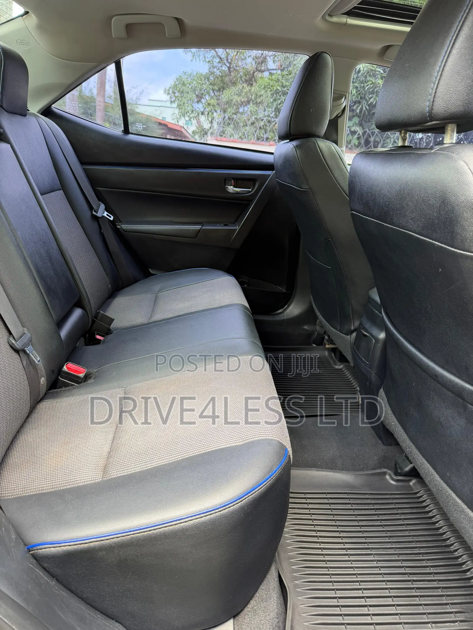 Toyota Corolla 2017 Gray