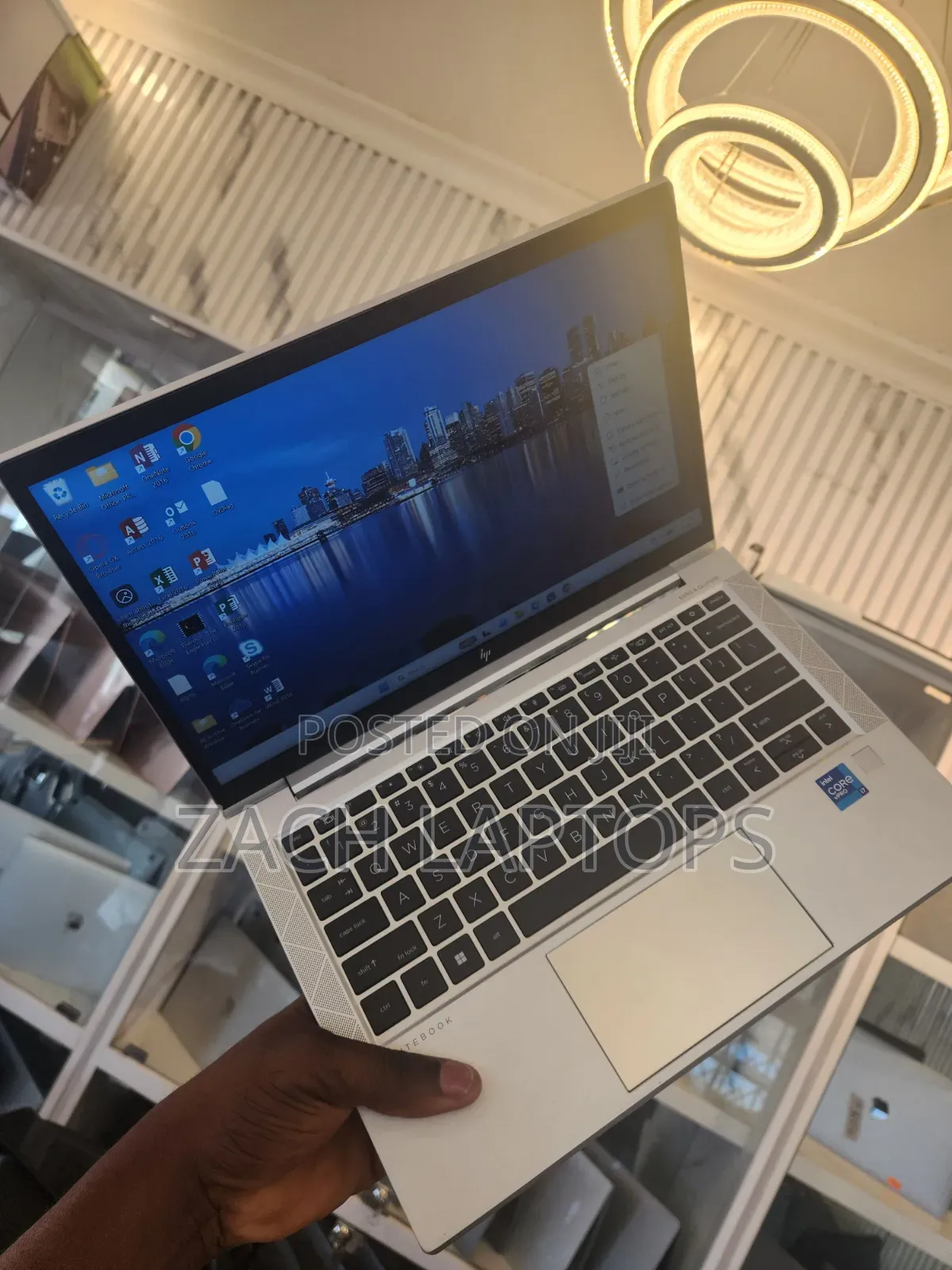 Laptop HP EliteBook 830 G8 16GB Intel Core i7 SSD 512GB