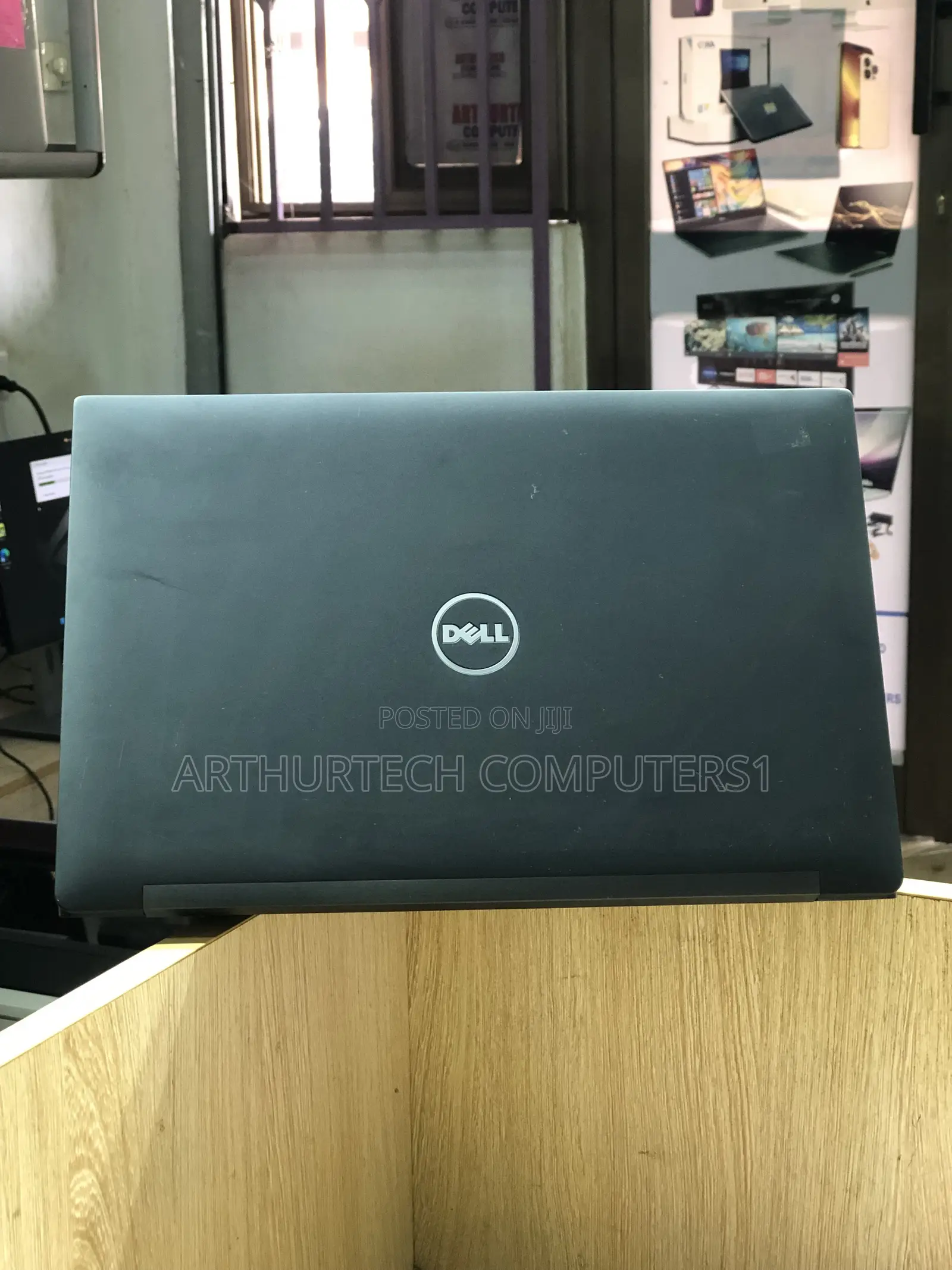 Laptop Dell Latitude 5400 8GB Intel Core i5 SSD 256GB