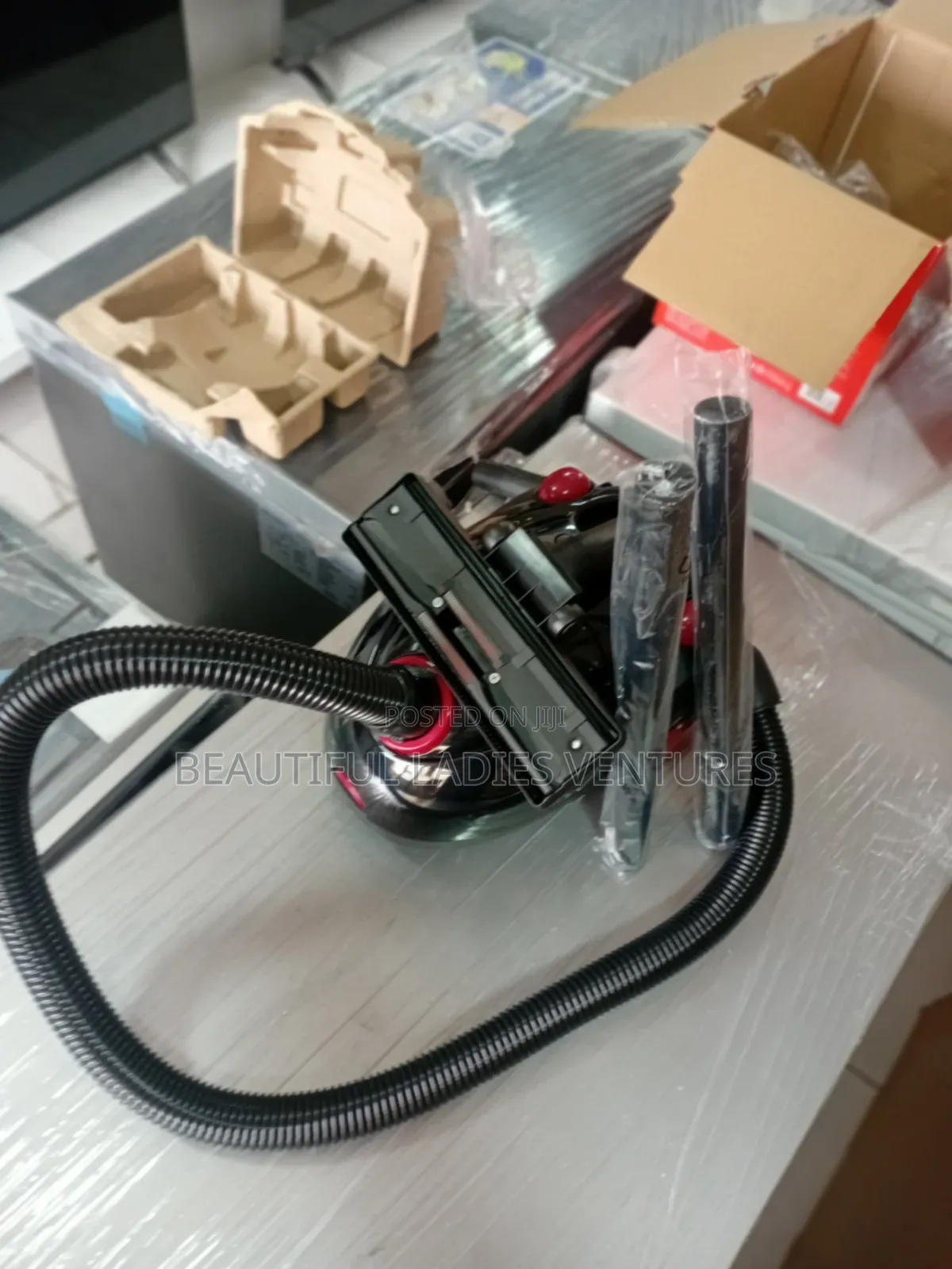Strong Suction for Cleaner Living Spaces