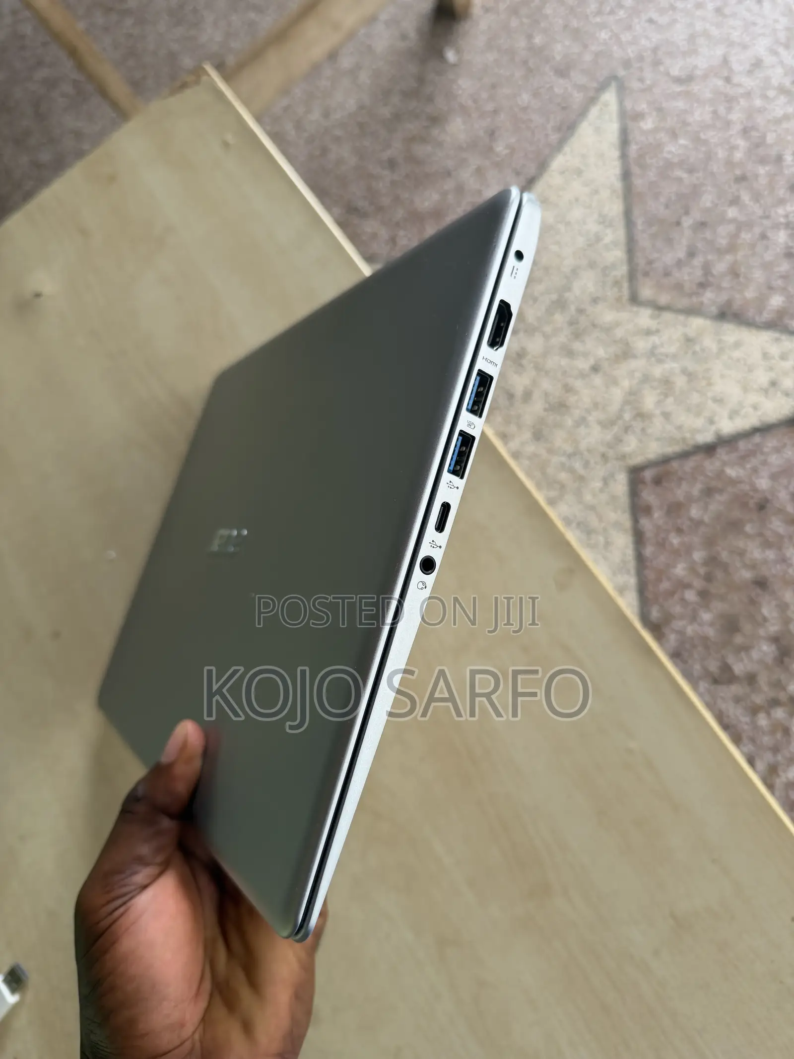 Laptop Acer Swift 3 4GB Intel Pentium SSD 256GB