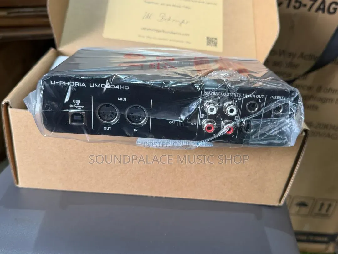 Behringer U-Phoria Umc204hd Usb Audio Interface
