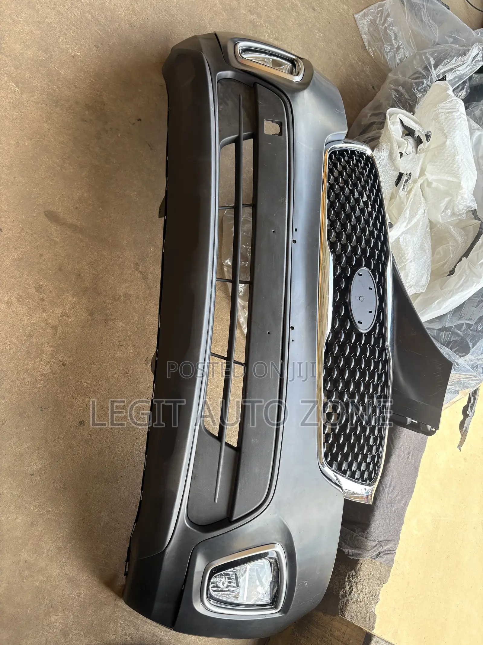Kia Sorento 2016,2017,2018, Front Bumper Complete