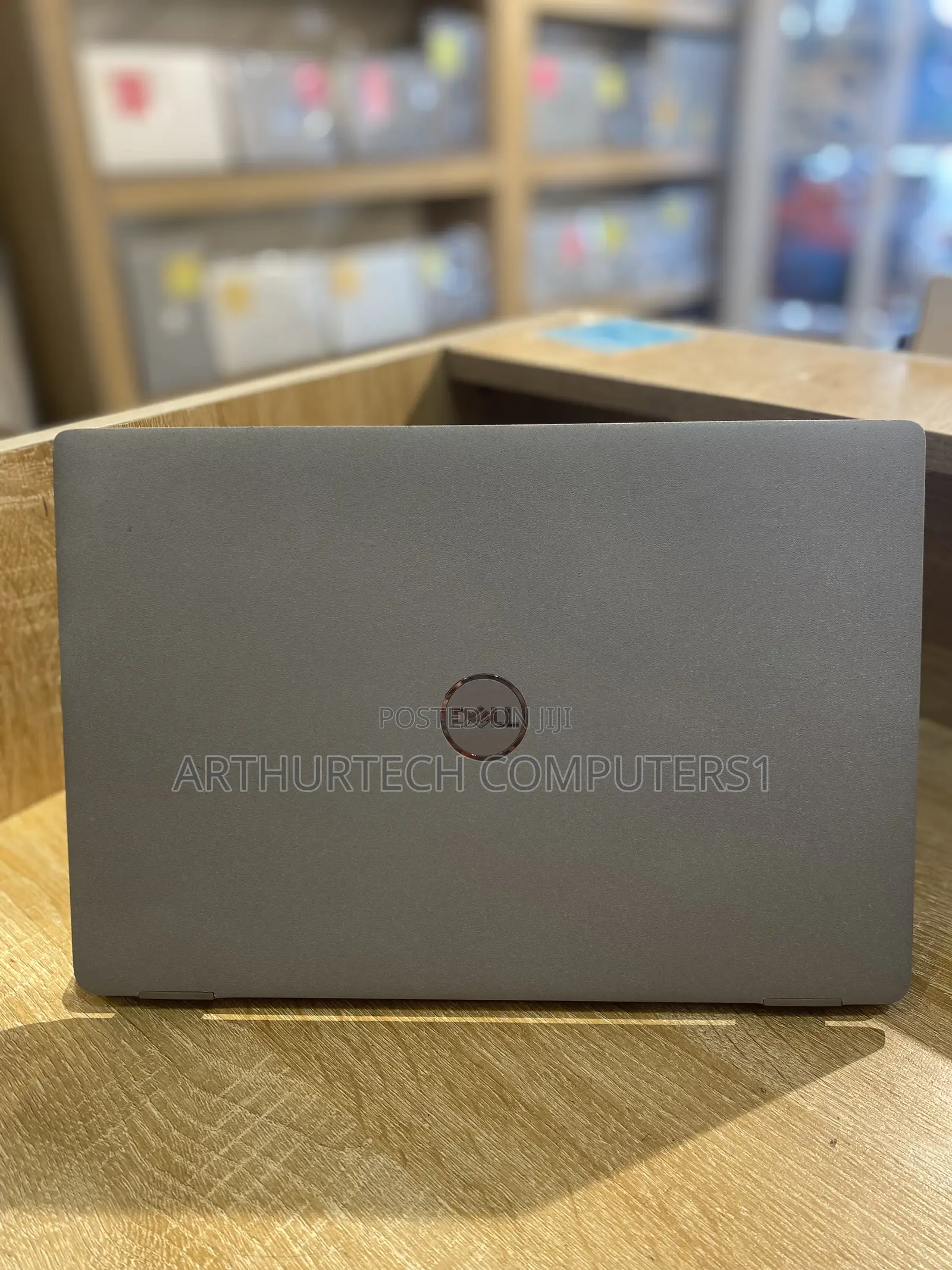 Laptop Dell Latitude 5320 16GB Intel Core i7 SSD 512GB