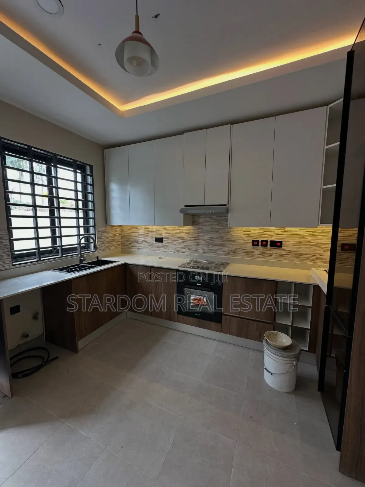 3bdrm Duplex in Spintex Com16, Lashibi for sale