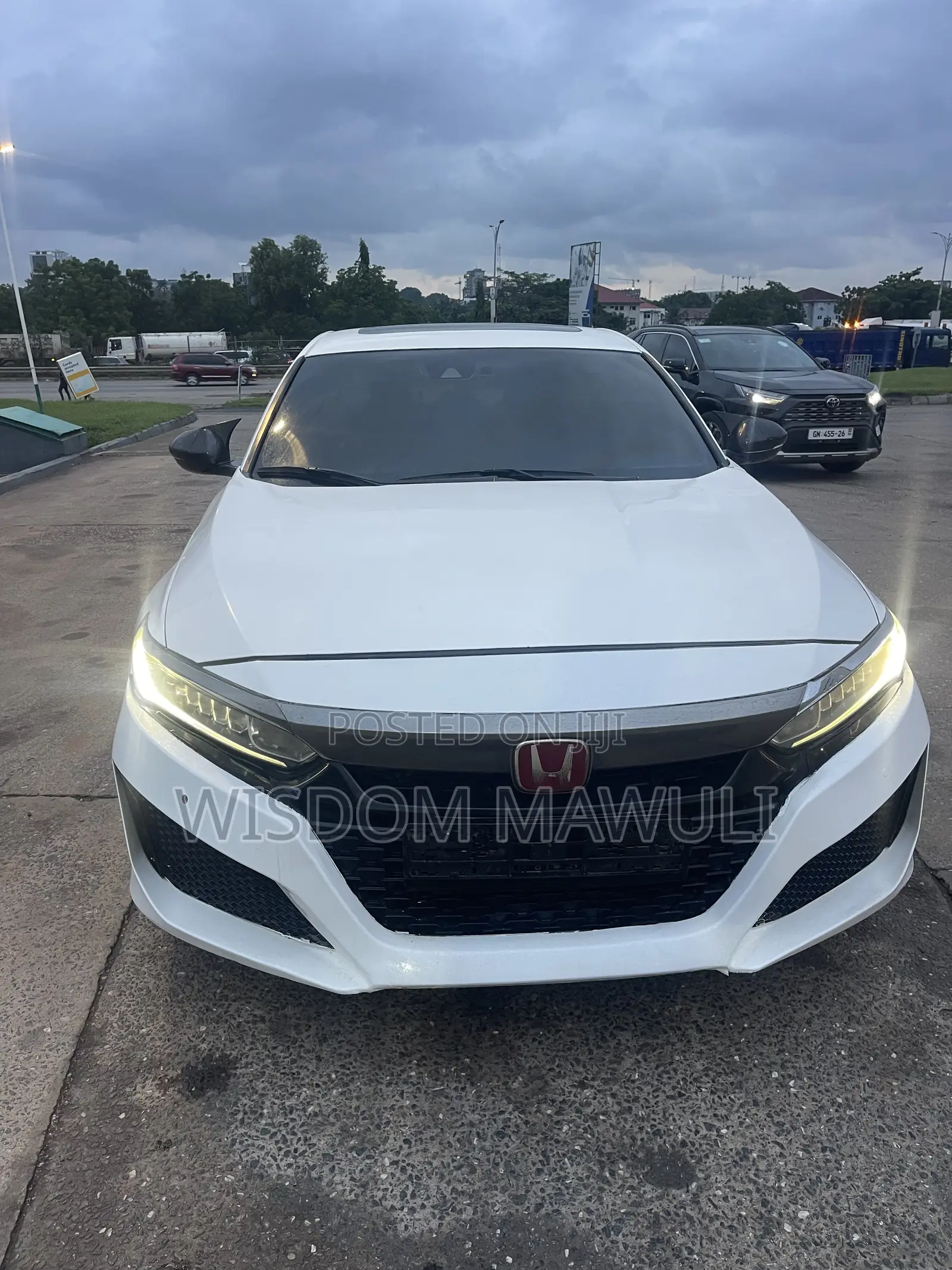 Honda Accord EX-L 2.0T 2018 White