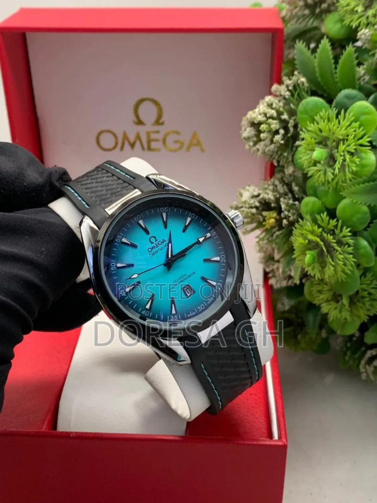 Omega Watch With Silicone Strap – Bold Everyday Timepiece
