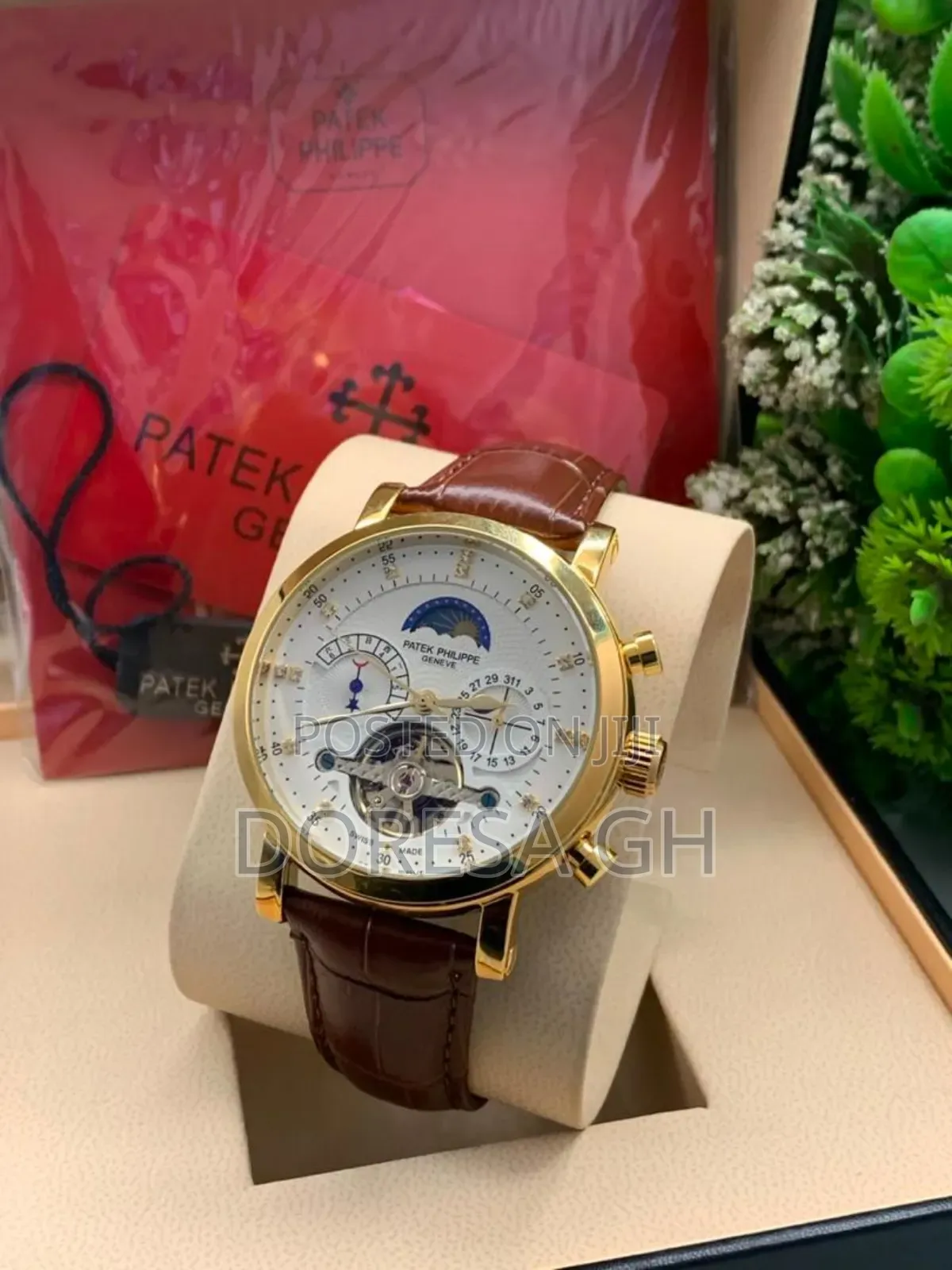 Patek Philippe Automatic Watch for Men – Refined Timepiece