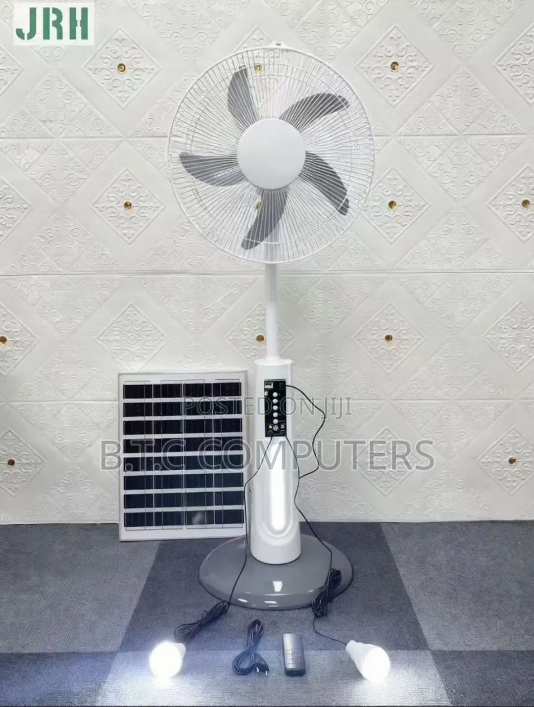 Solar Rechargeable Fan With Two Light