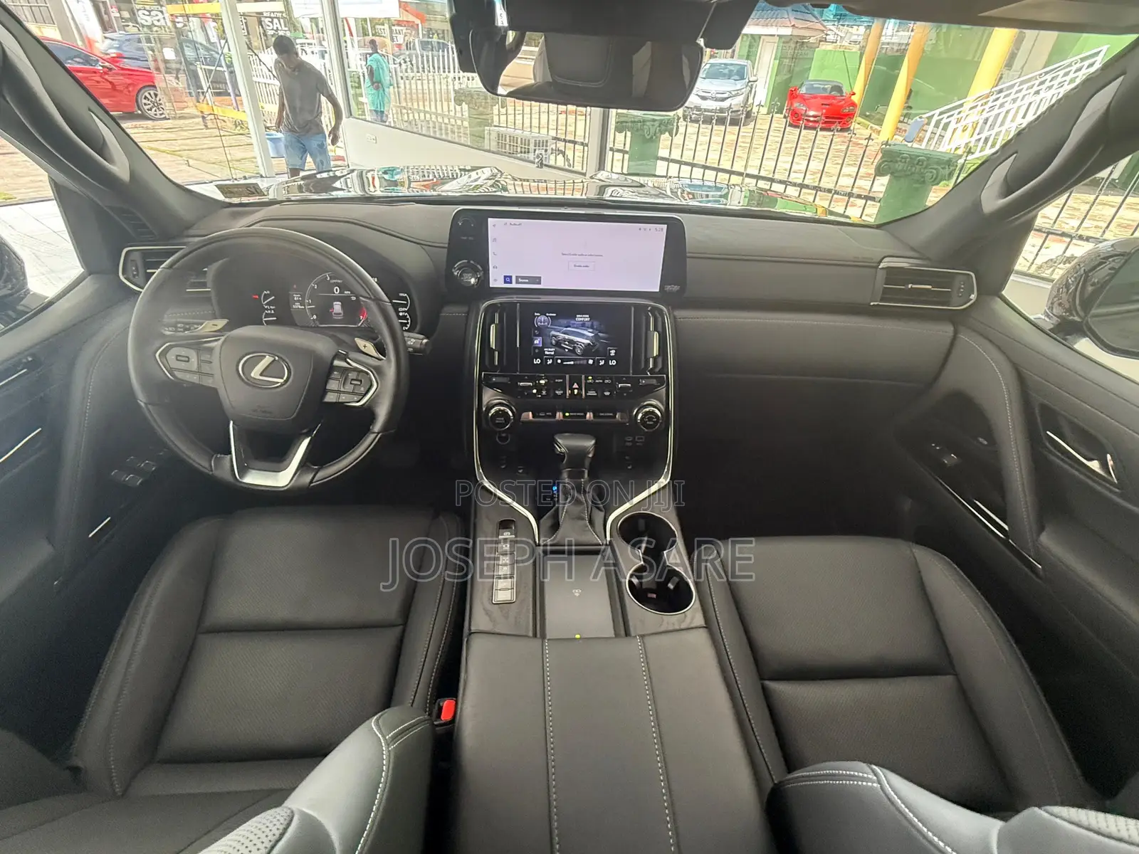 Lexus LX 600 2023