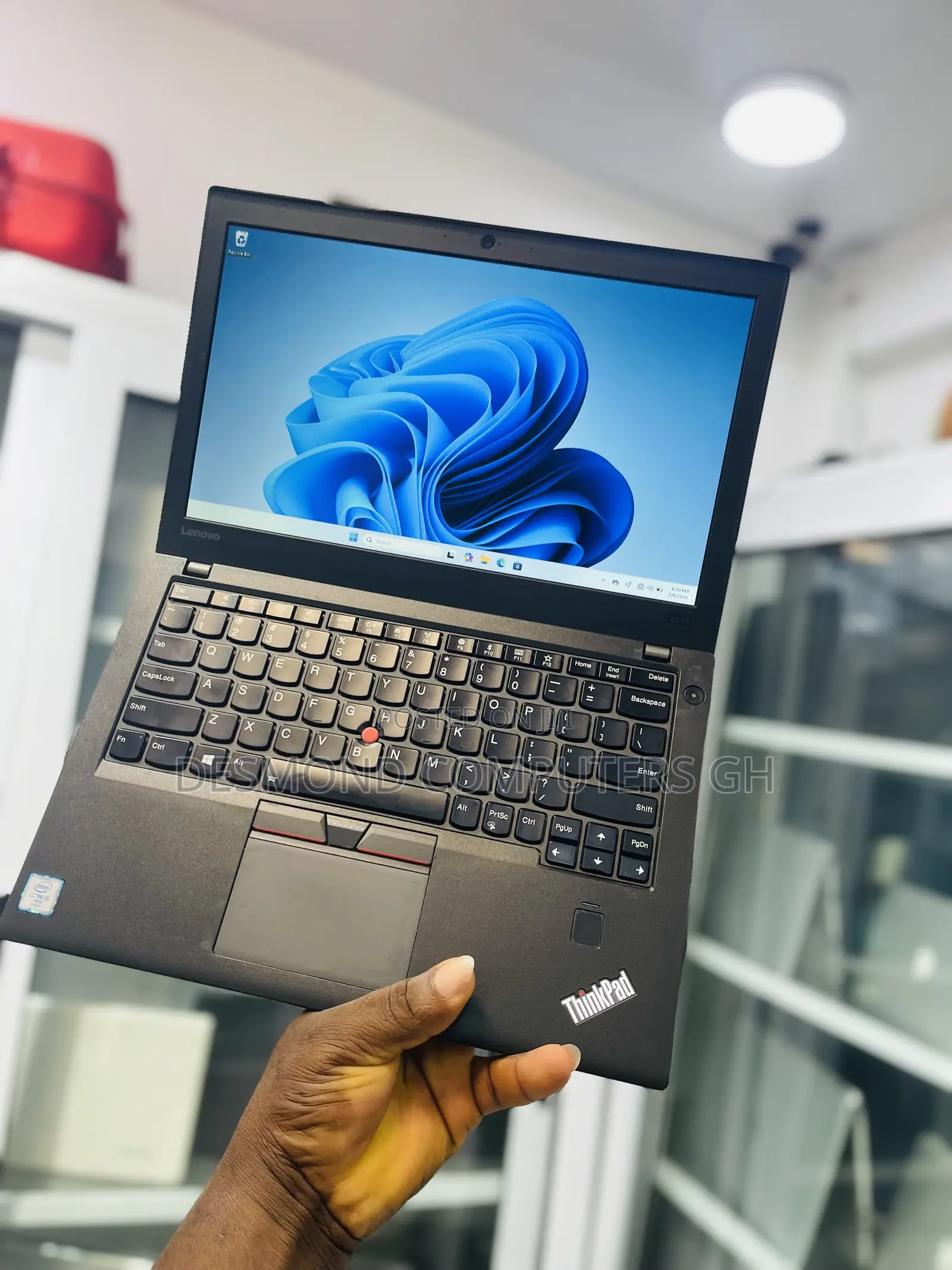Laptop Lenovo ThinkPad X270 8GB Intel Core i5 SSD 256GB