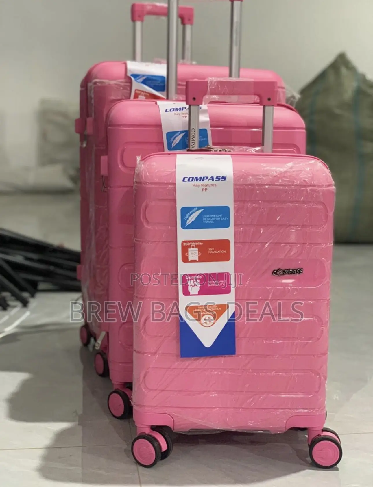 Premium Quality Compass 3set 27inches Anticrack Traveling Bag.