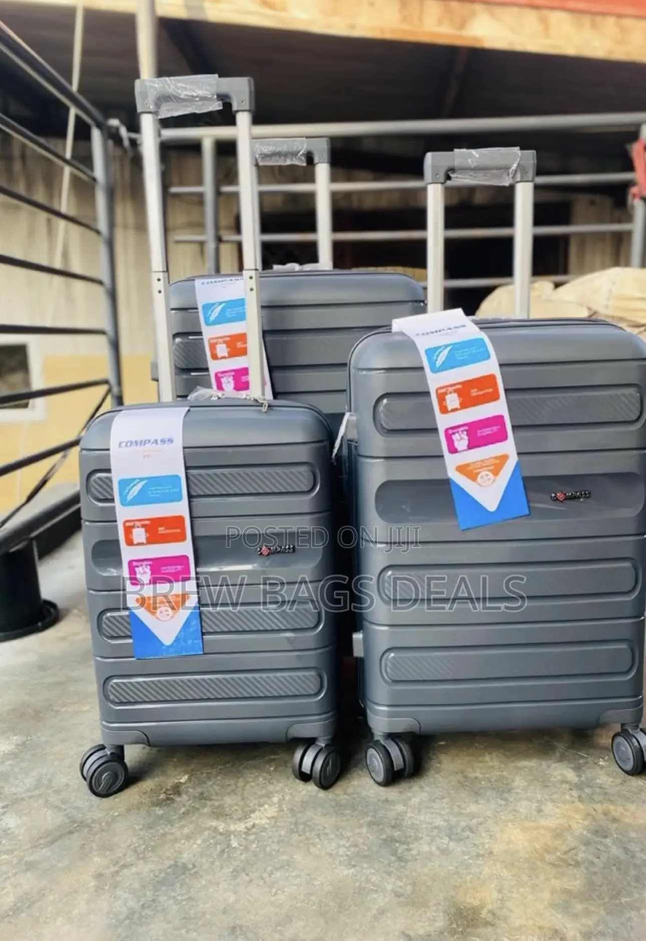 Premium Quality Compass 3set 27inches Anticrack Traveling Bag.