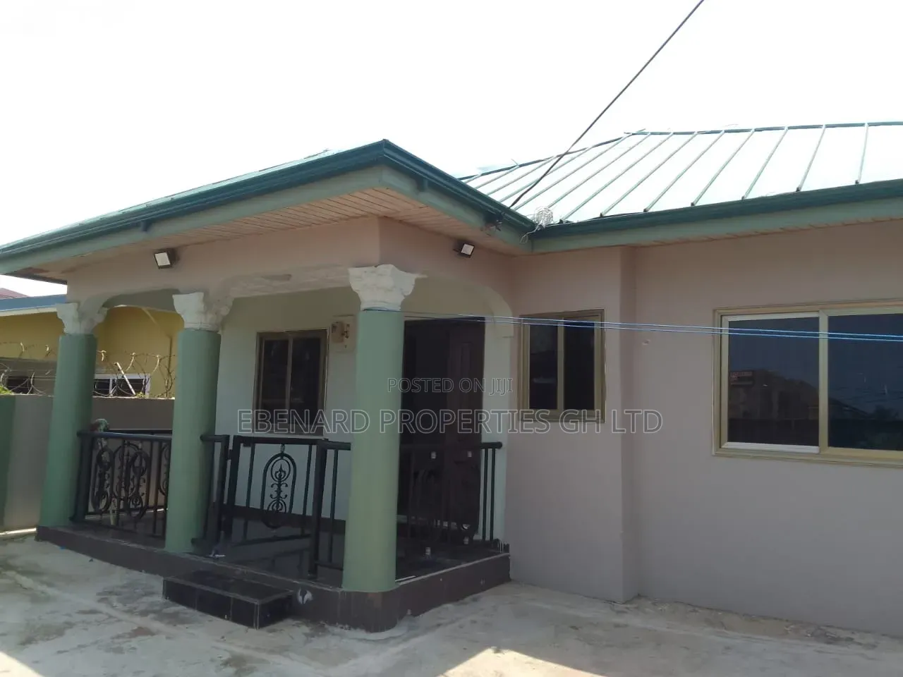 2bdrm House in Ebenard Properties, Baatsona Total for rent
