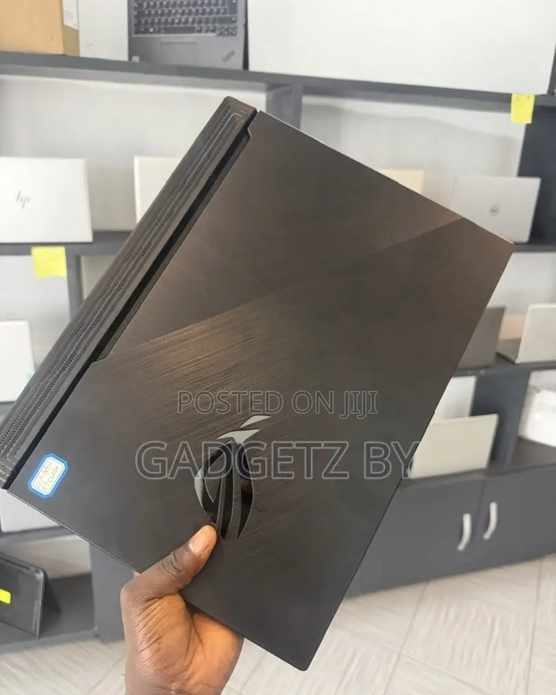 Laptop Asus ROG Strix G15 G512 16GB Intel Core i7 SSD 512GB