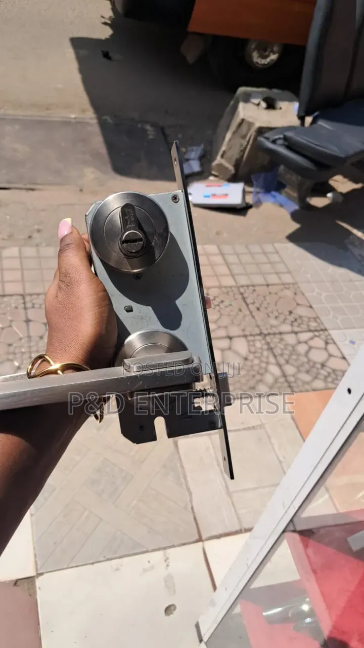 High Quality Lock With Turkish Handles