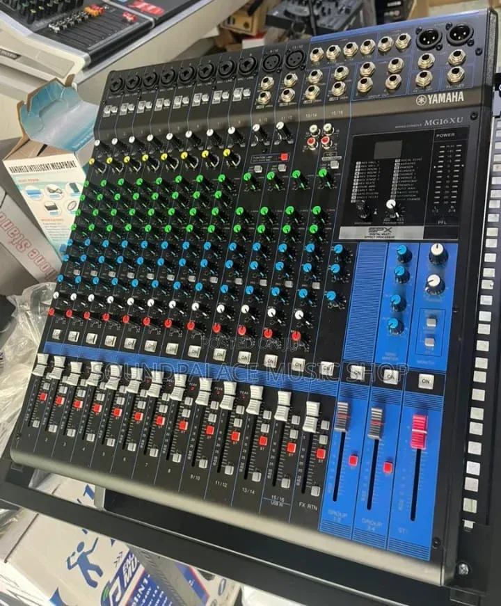 Yamaha Mg16xu 16-Channel Professional Mixer