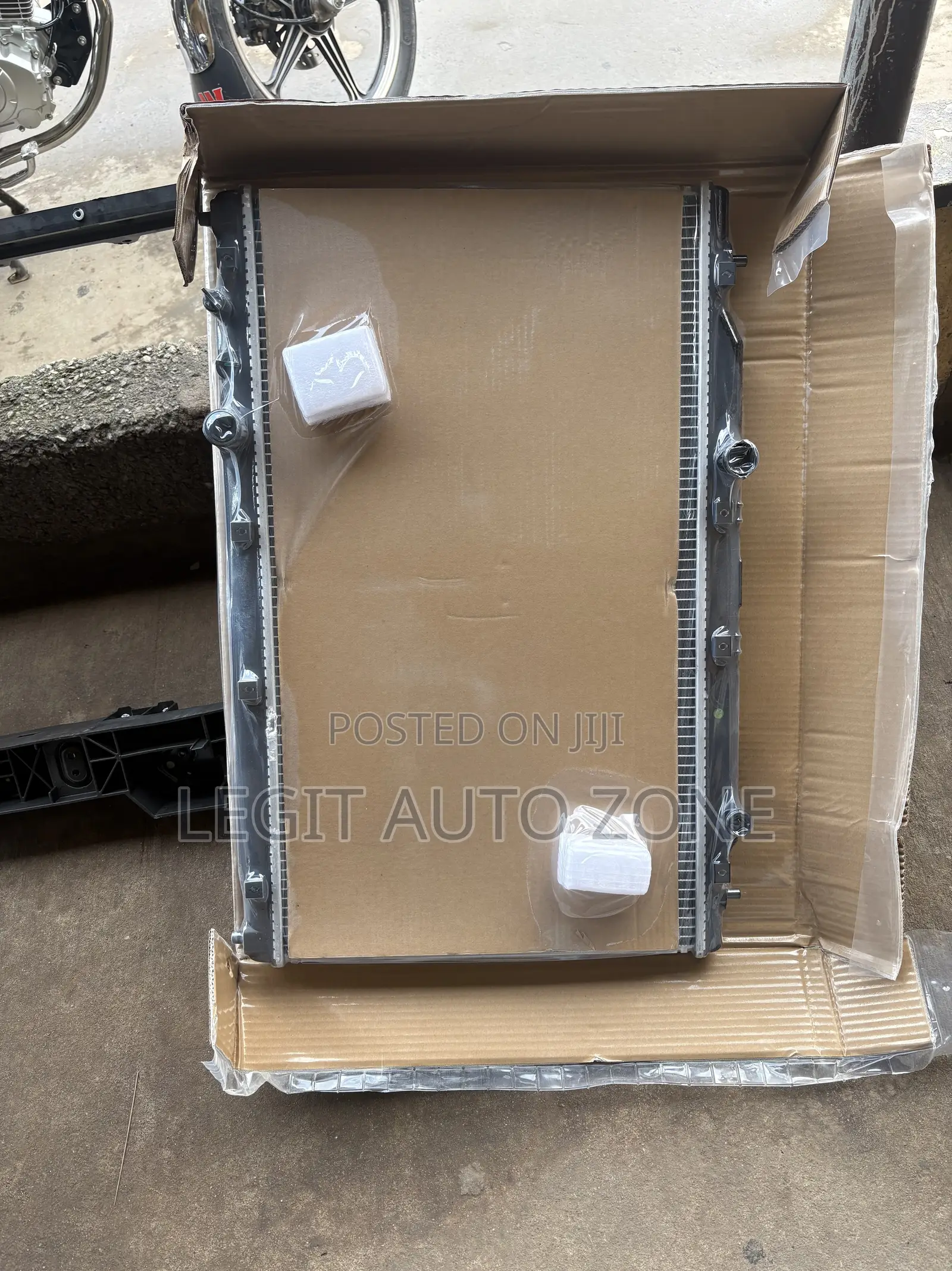 Honda CRV 2023,2024,2025, Radiator Tank Available