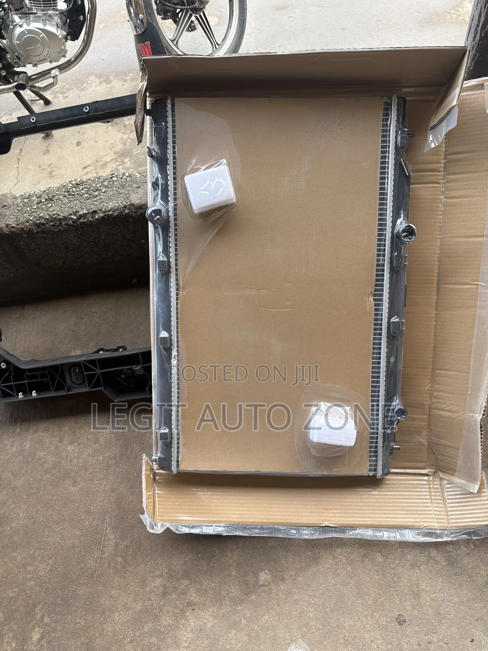 Honda CRV 2023,2024,2025, Radiator Tank Available