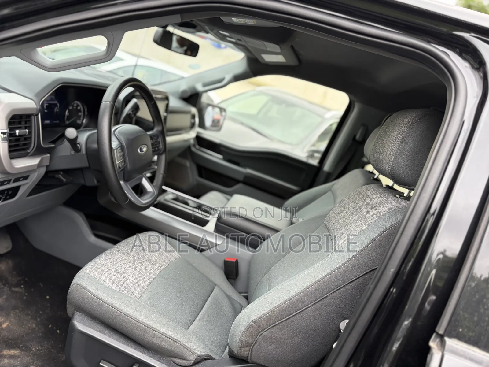 Ford F-150 XLT 2023 Black