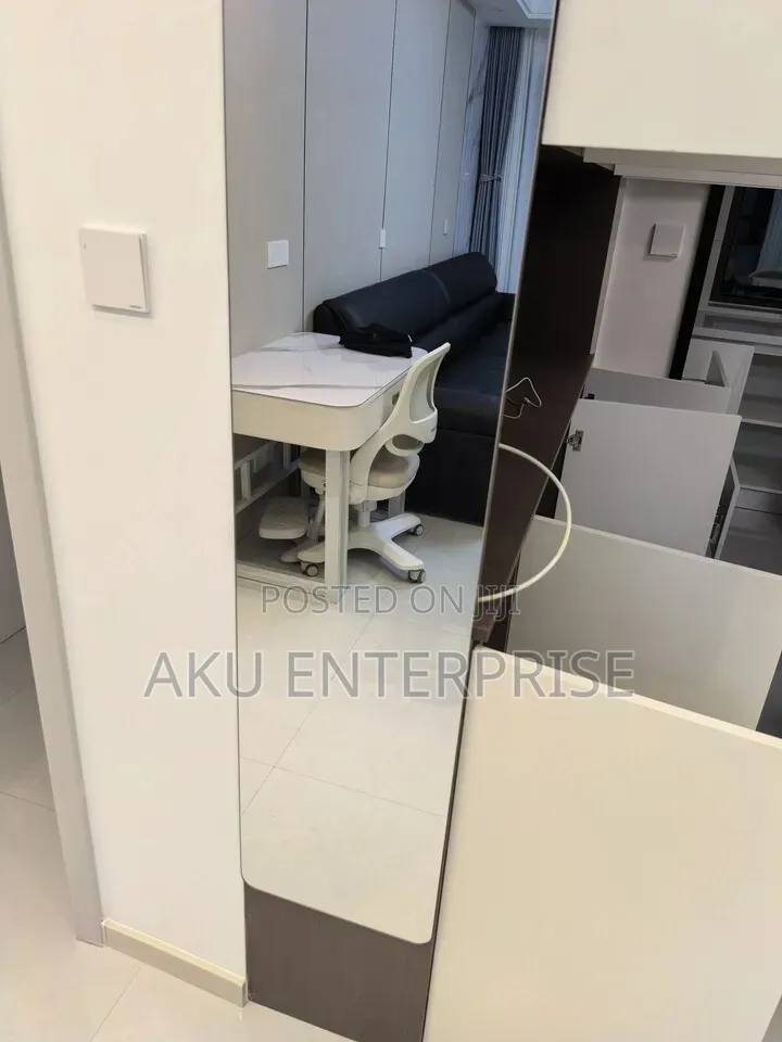 Acrylic Self-Adhesive Mirror Sticker Mirror