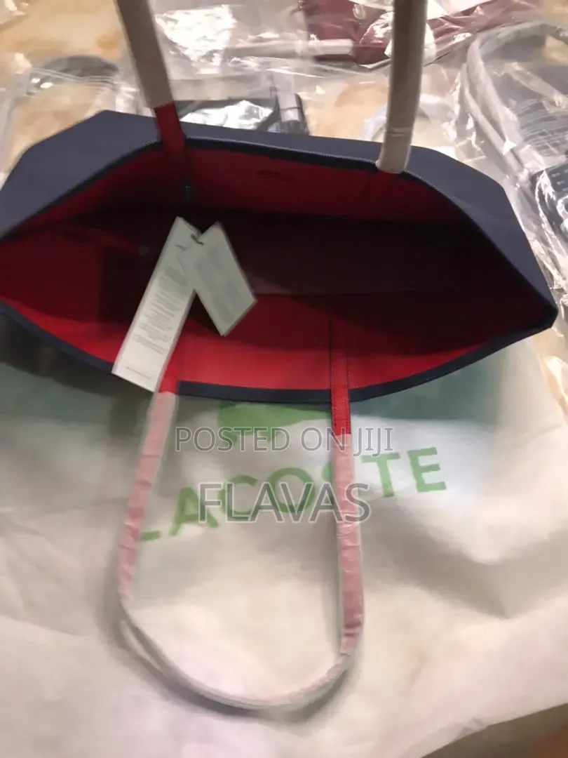 Large Lacoste With Purse