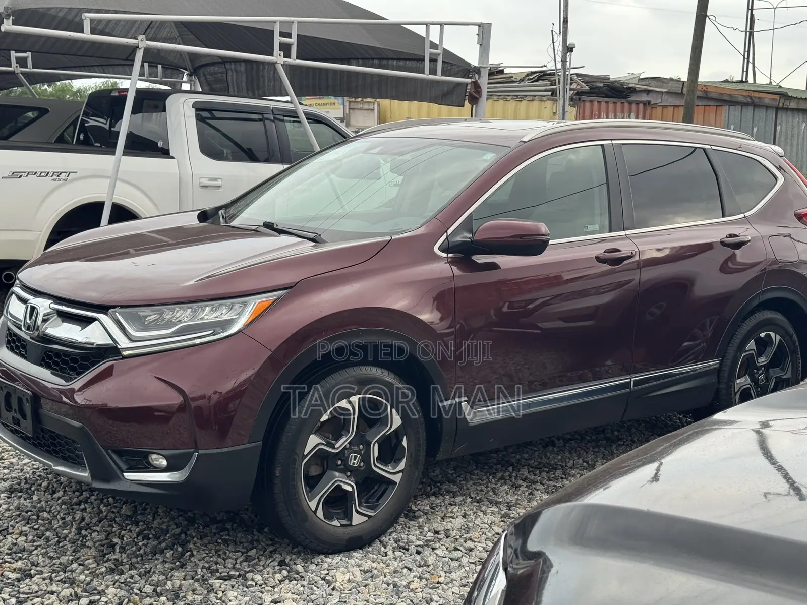 Honda CR-V Touring AWD 2019 Brown