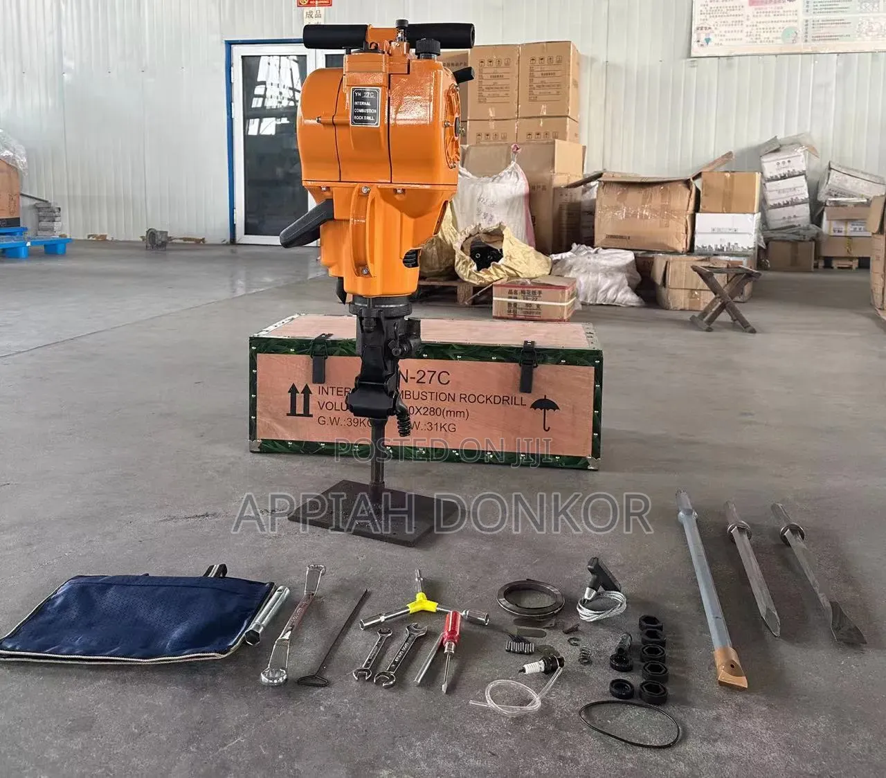 Internal Combustion Rock Drill
