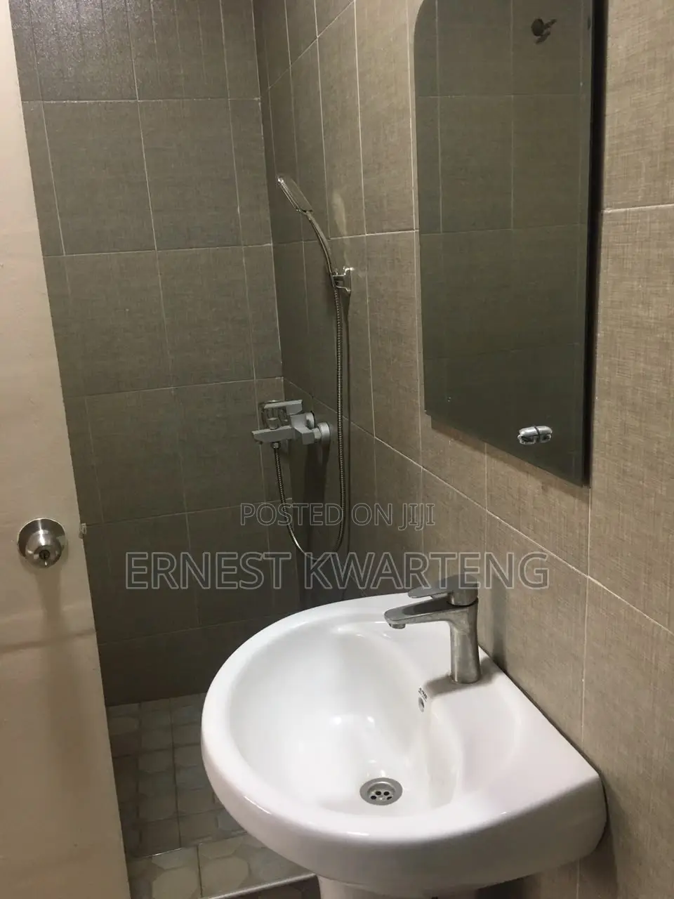 2bdrm Apartment in Super Elite Estate, Sowutwuom for rent