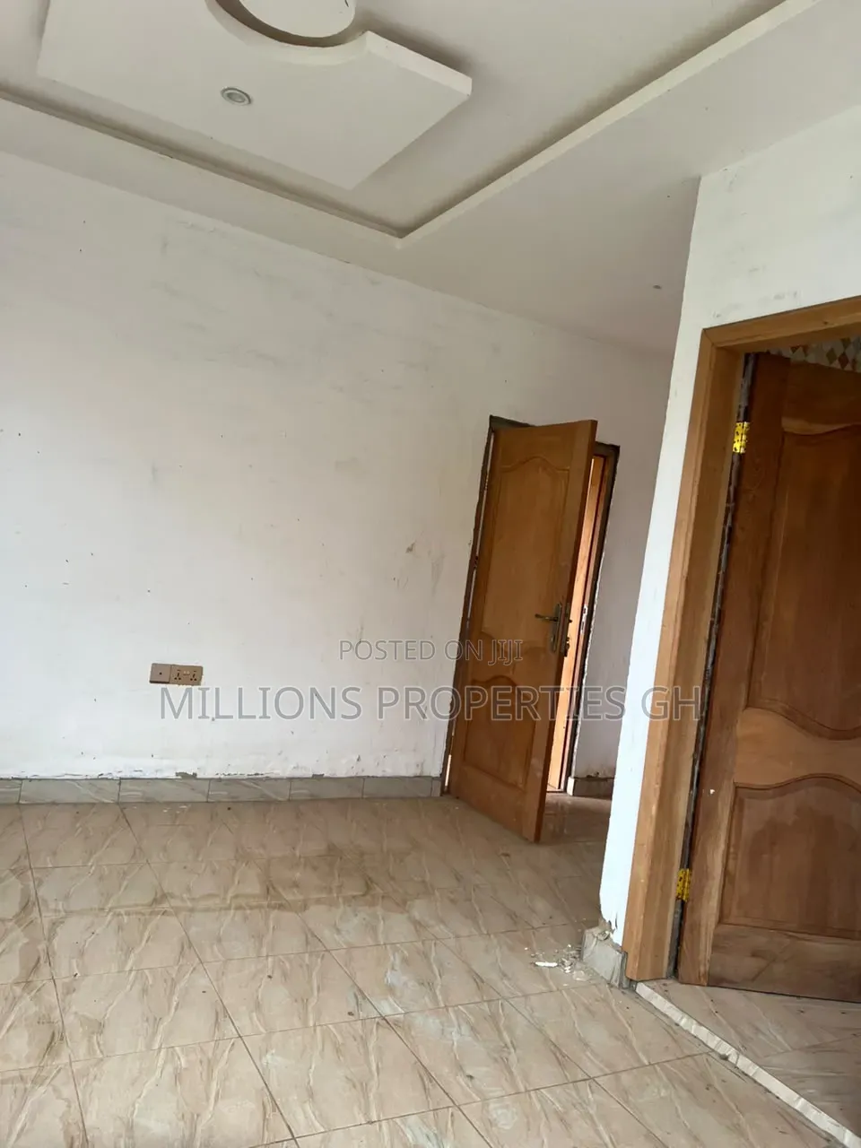 3bdrm House in Millions Properties, Kumasi Metropolitan for sale