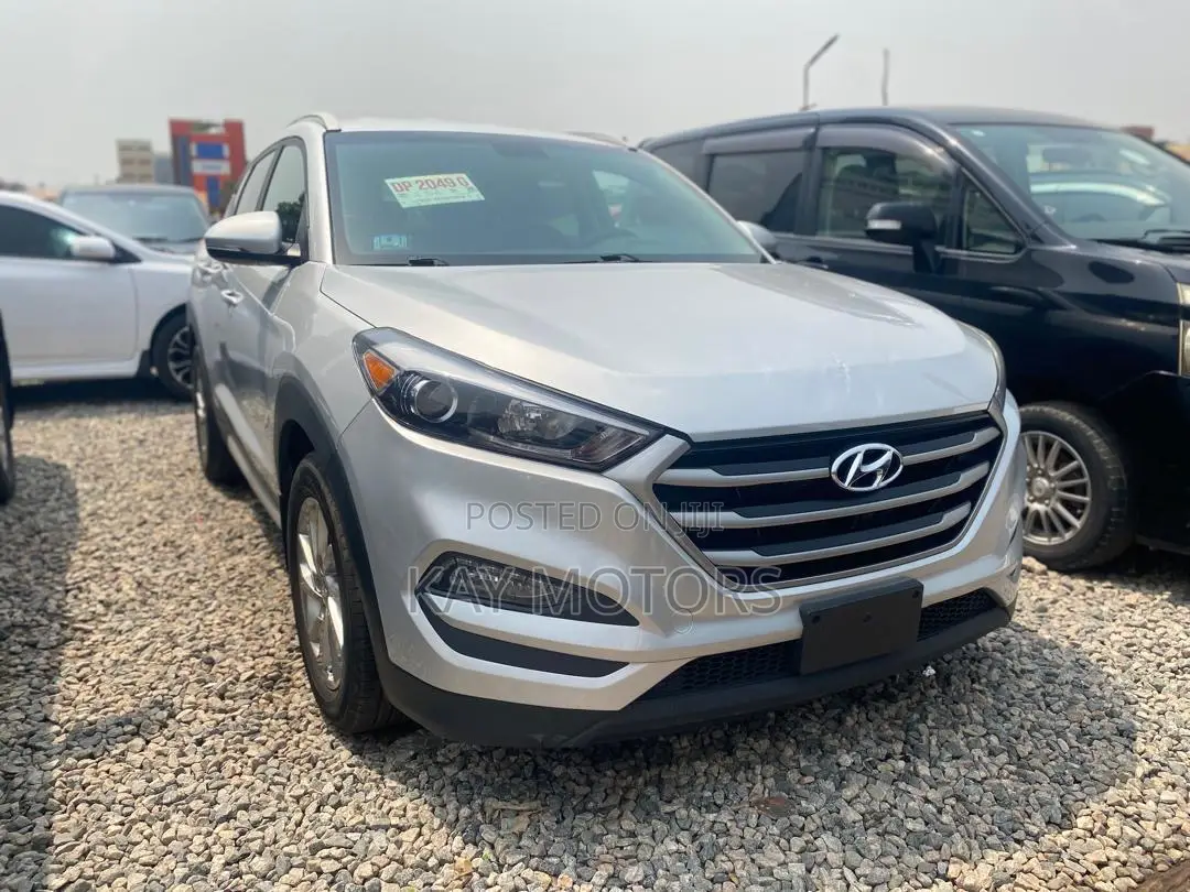 Hyundai Tucson SE AWD 2018 Silver