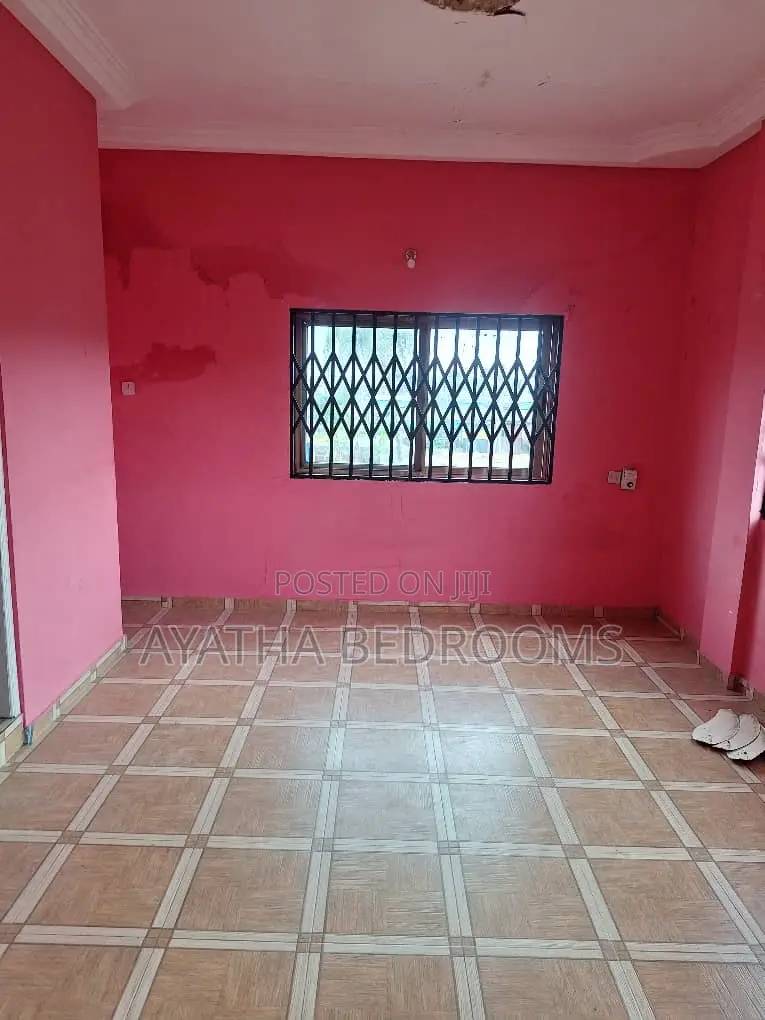 2bdrm Apartment in Tsuibleoo, Teshie for rent