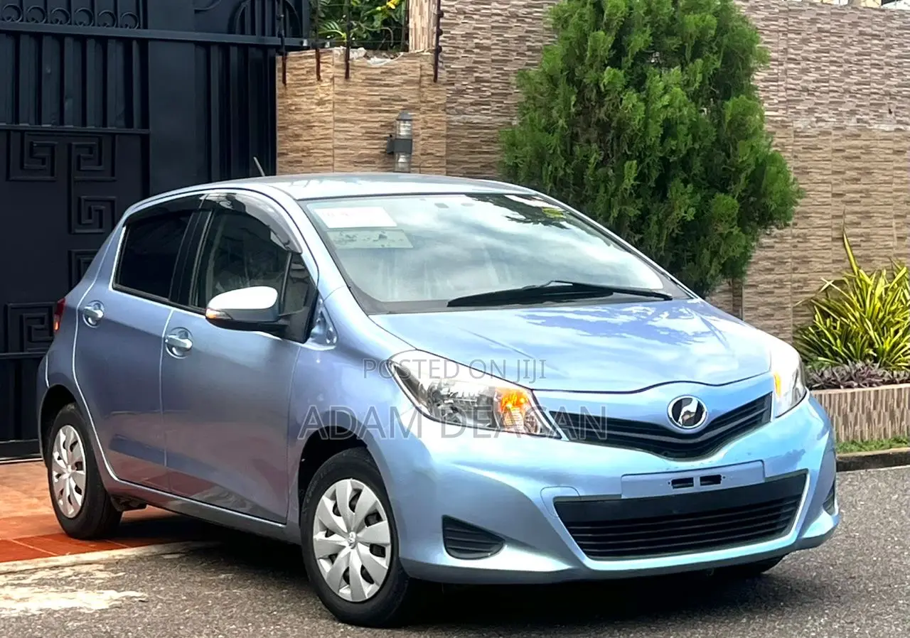 Toyota Vitz 2014