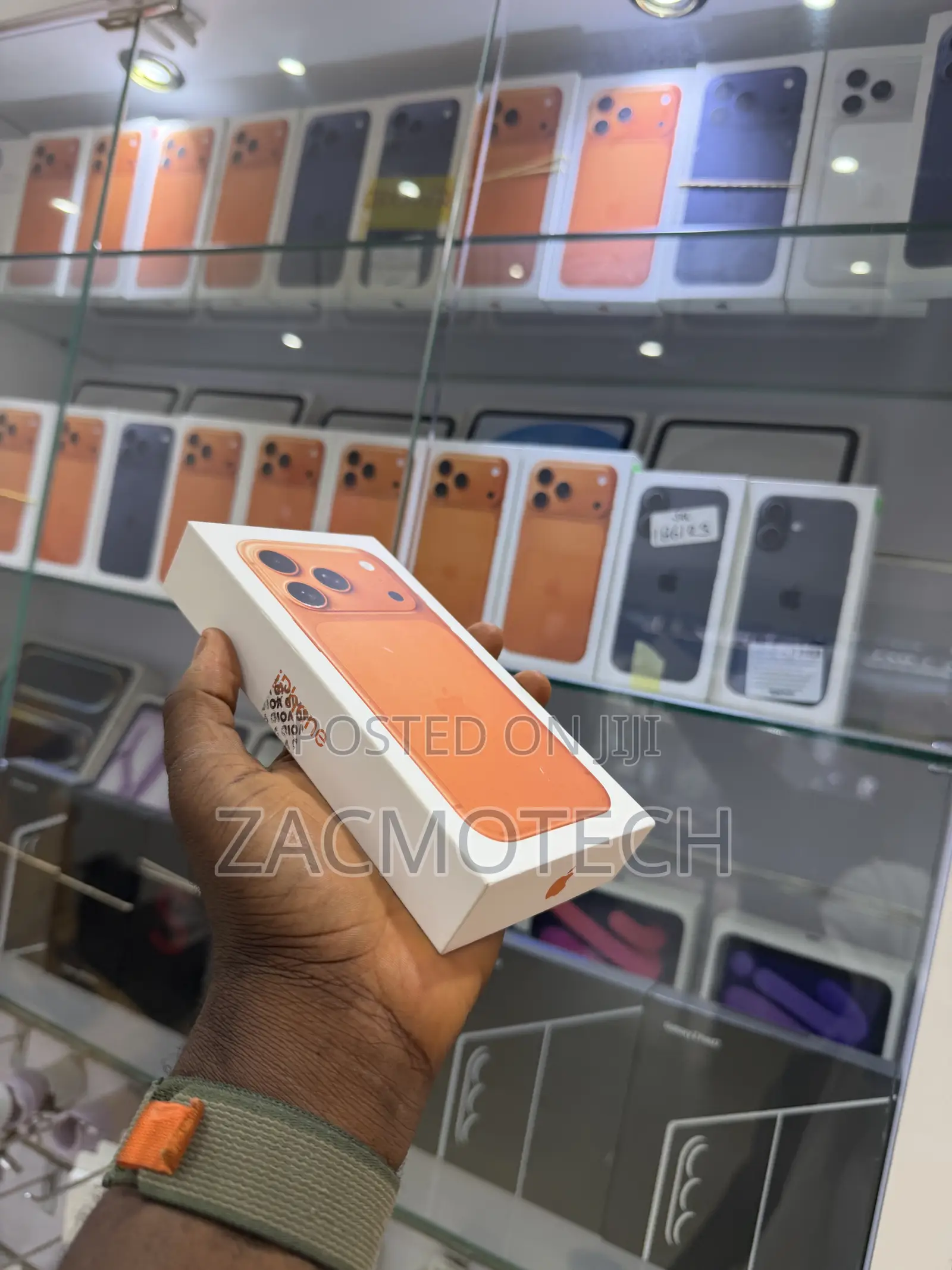 New Apple iPhone 17 Pro 256 GB Orange