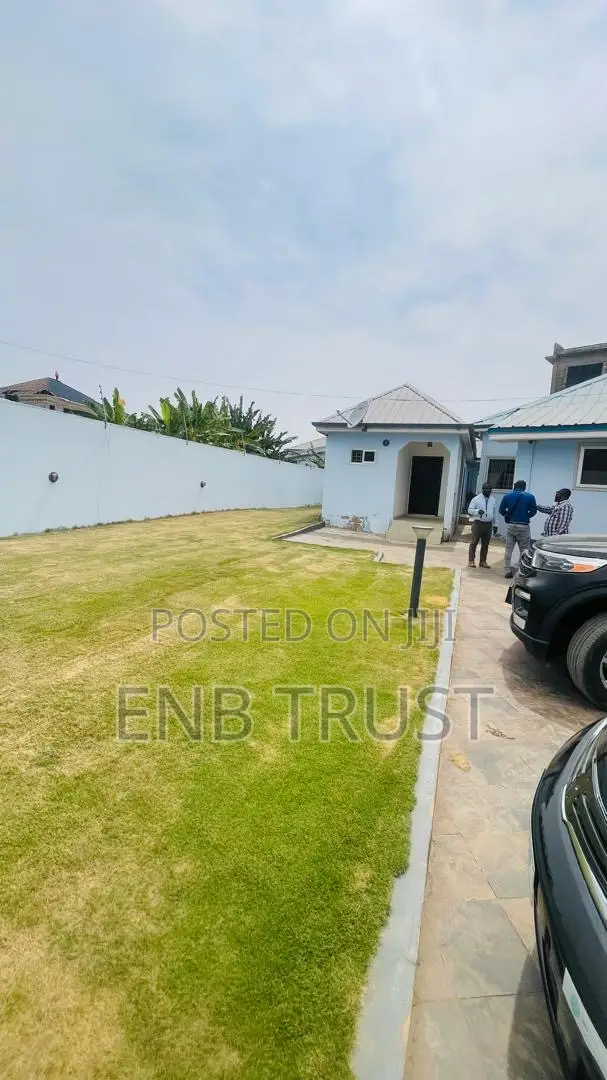 3bdrm House in Achimota, Mile 7 for rent