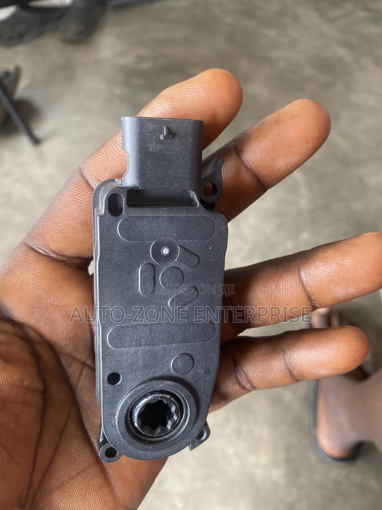 Honda CRV 2023 2024 2025 2026 Shutter Grille Motor