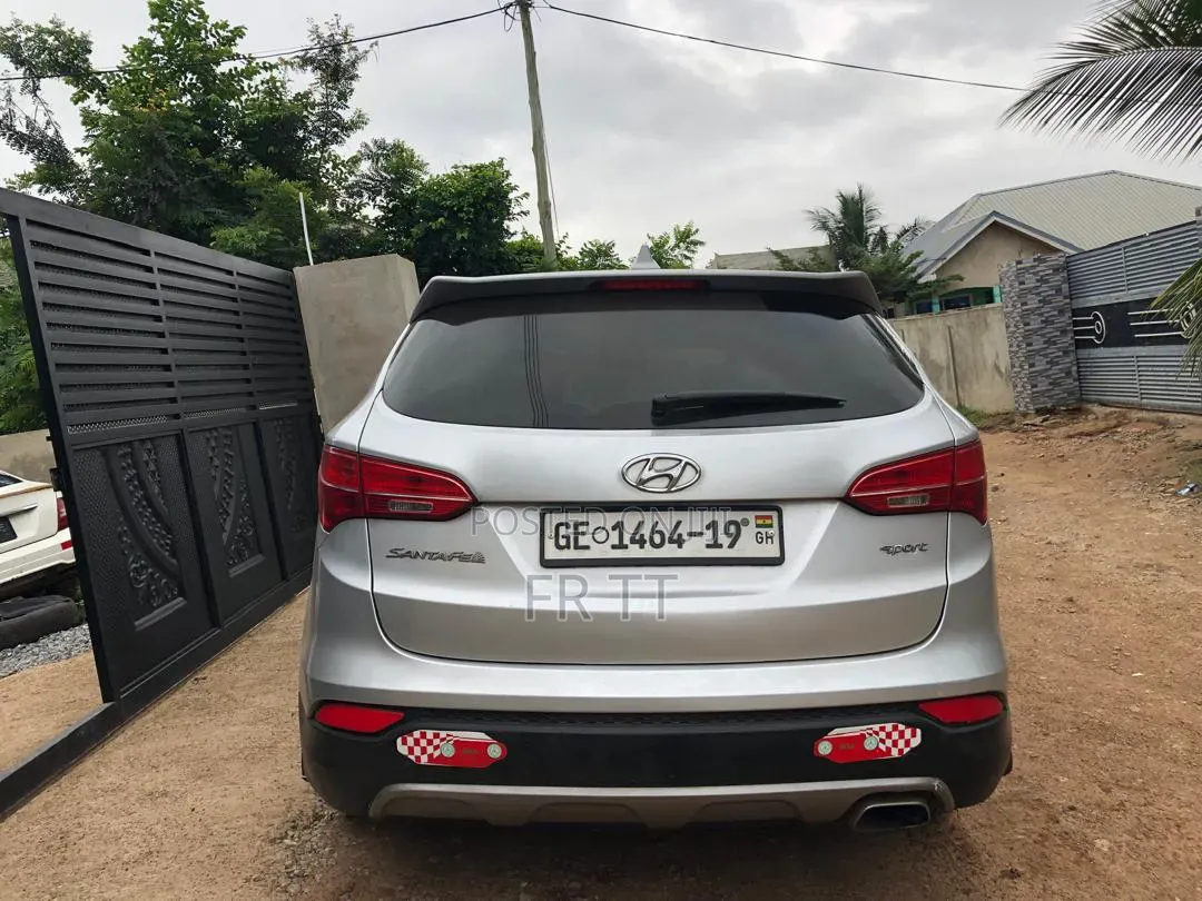 Hyundai Santa Fe 2015 Silver